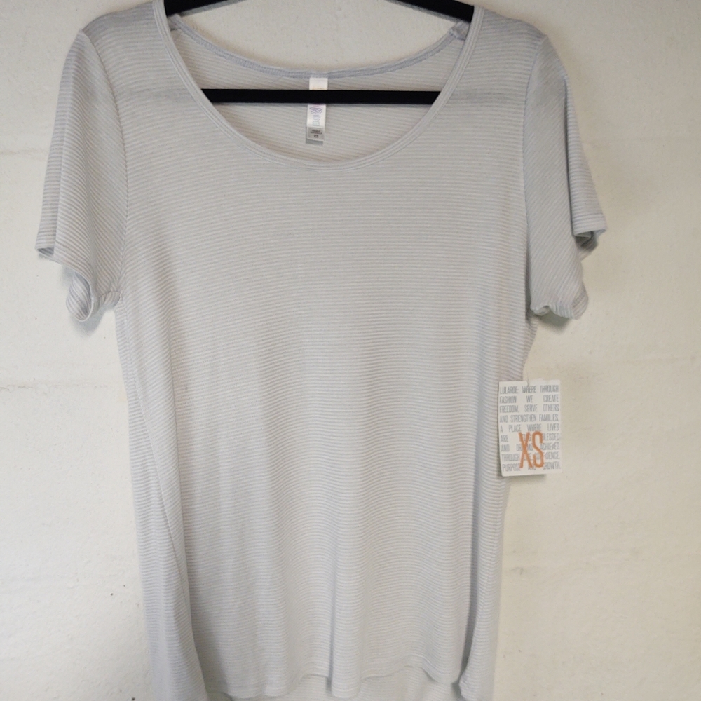 LuLaRoe Classic T